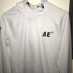 American Eagle long sleeve pullover